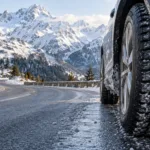 Od 1 listopada w górach obowiązkowe opony zimowe lub łańcuchy – przepisy loi Montagne obejmują 34 departamenty