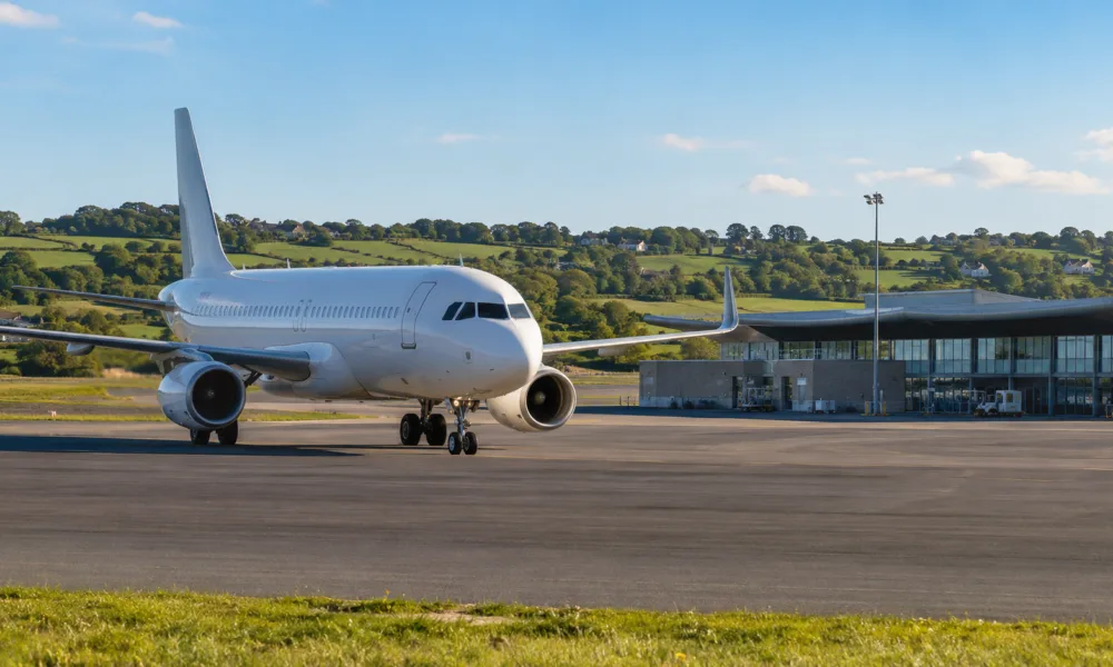 Z Rennes do Mediolanu i Londynu-Luton – easyJet otworzy w 2027 r. dwie nowe sezonowe trasy, bilety od 15 października