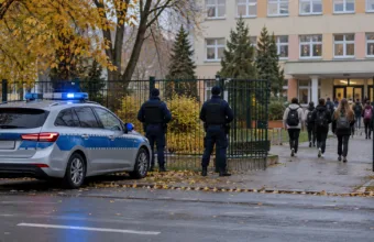 Po trzech atakach nożowników w szkołach Polska wysłała 20 000 policjantów – „Żadnych kompromisów” w sprawie bezpieczeństwa dzieci