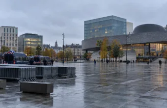 Rennes: prefektura zakazała wtorkowej manifestacji na esplanadzie Charles-de-Gaulle – „ryzyko nowej przemocy” po 17 października